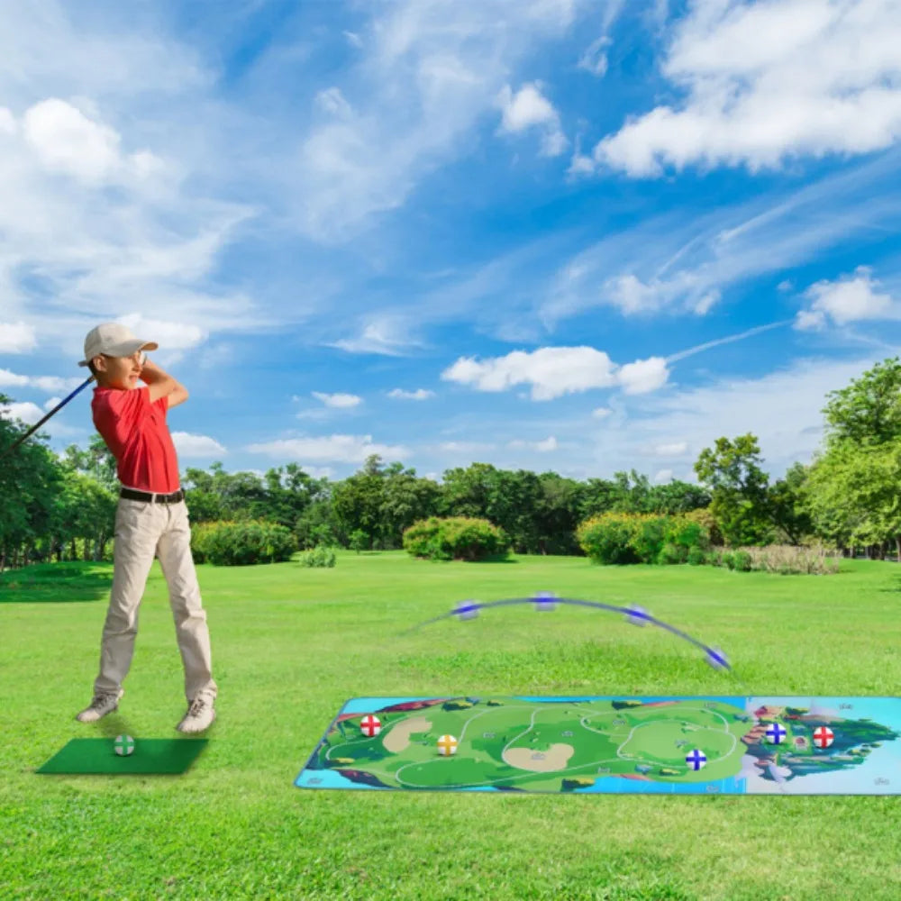 Golf Chipping Game Mat with Golfs